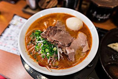 奇幻动作游戏《永恒之链》新预告 明年1月29日发售